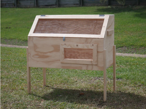 Brooder Box with Heat Lamp